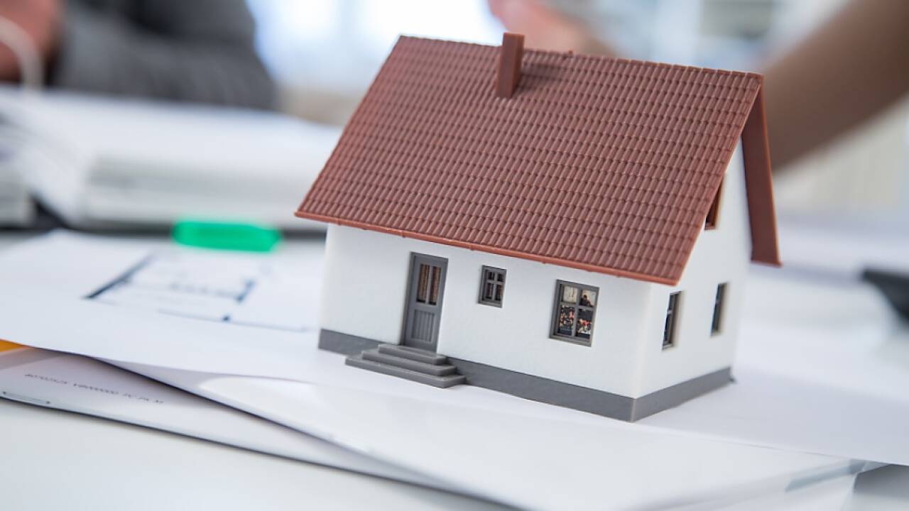 Der Durchschnittspreis eines Einfamilienhauses liegt bei 248.689 Euro 