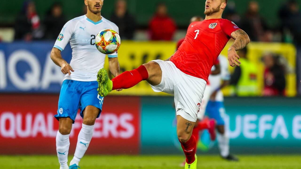 Umkämpfte Partie im Happel-Oval.  