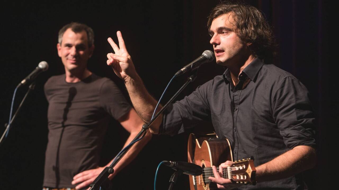 Christoph&Lollo beim Auftritt in der ARGEkultur. 