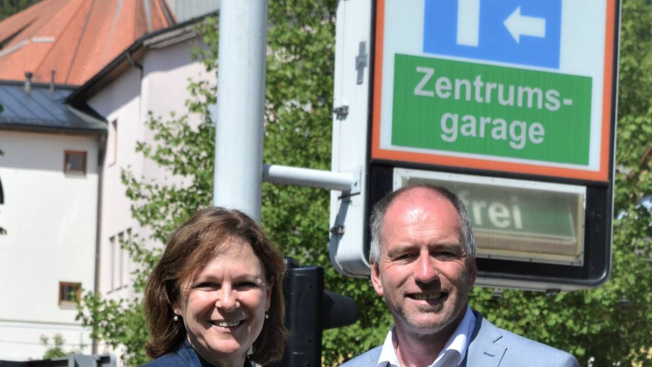 Das Vertrauen zwischen Parkgaragen-Geschäftsführerin Gabi Pichler und Stadtchef Alexander Stangassinger (SPÖ) ist offenbar erschüttert. Pichler reichte ihre Kündigung ein. 
