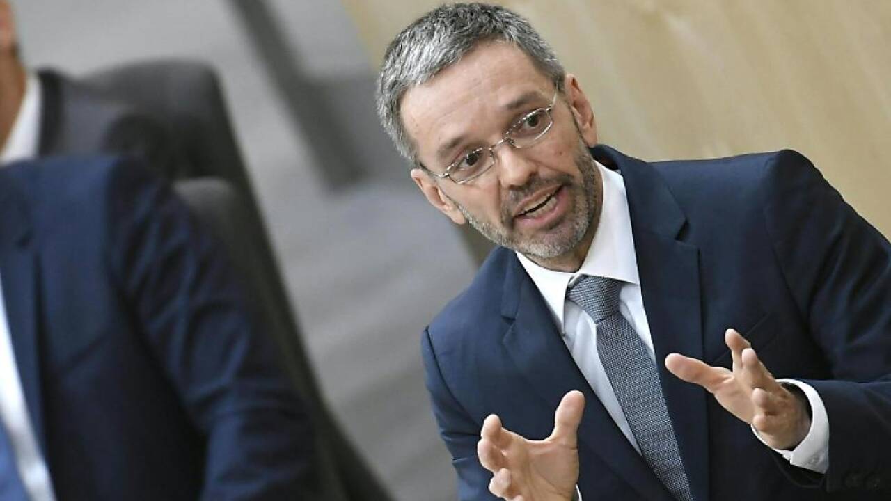 Kickl bei FPÖ-Wählern beliebter als Hofer 