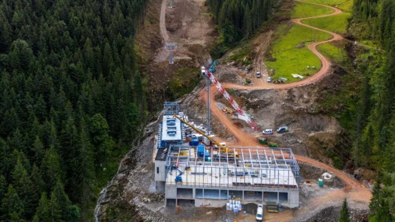 Der neue SenderExpress im Bau.Loferer Bergbahnen Der neue SenderExpress im Bau.Loferer Bergbahnen