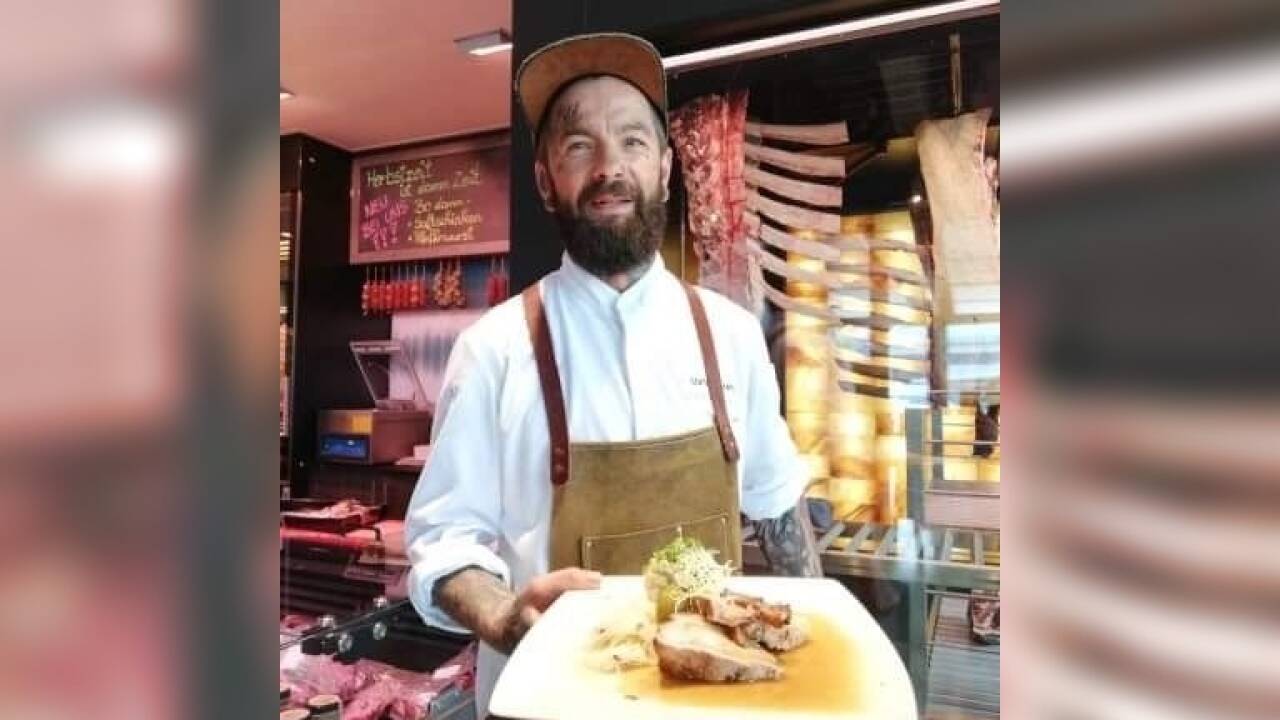 Der Lungauer Stefan Gfrerer wird als Küchenchef die kulinarische Linie im neuen Restaurant Beef Boutique bestimmen. Der Lungauer Stefan Gfrerer wird als Küchenchef die kulinarische Linie im neuen Restaurant Beef Boutique bestimmen.