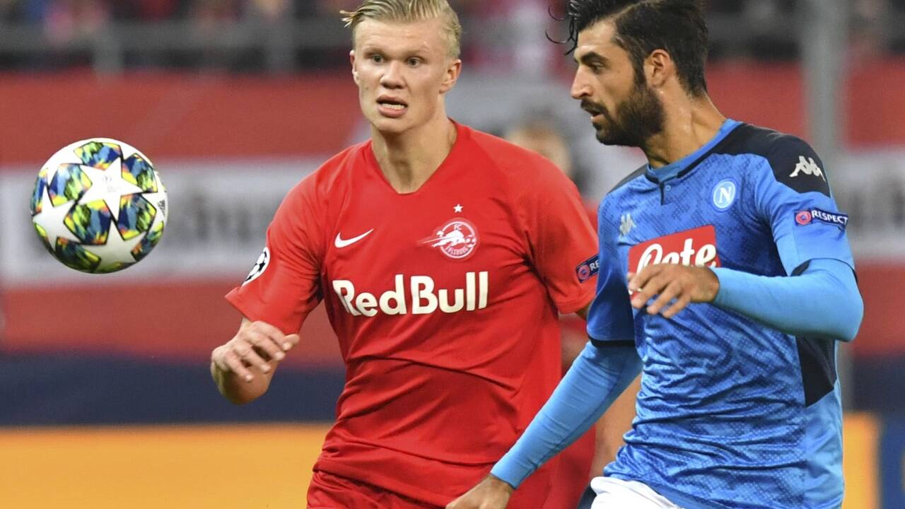 Doppeltorschütze Erling Haaland (l.) und seine Bullen laufen einem 2:3-Rückstand hinterher.  