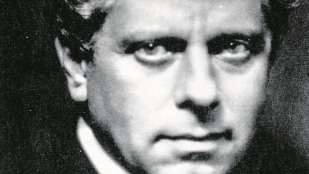 Max Reinhardt verfasste die „Denkschrift zur Errichtung des Festspielhauses in Hellbrunn“ am 25. April 1917. 