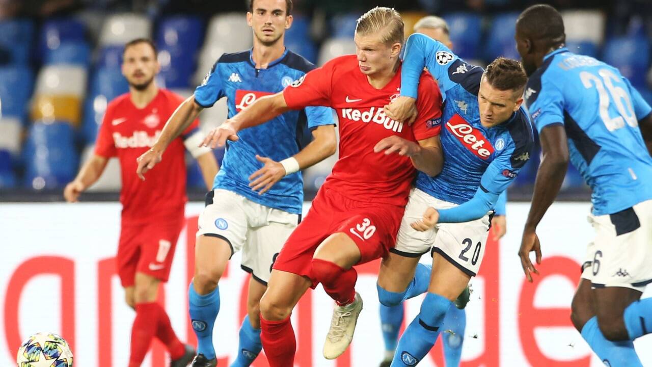 Haaland trifft erneut für Salzburg. 