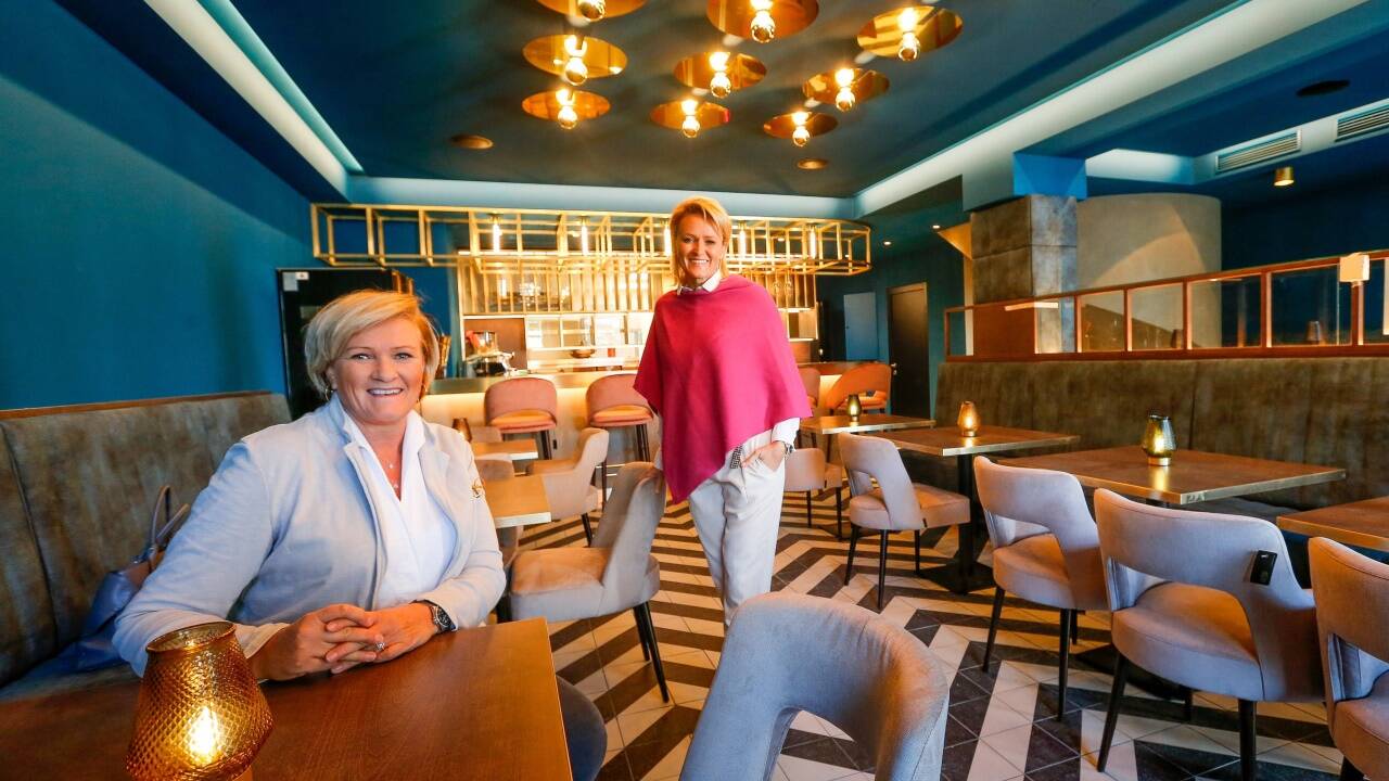 Eine neue Adresse für Genießer: Alexandra Meissnitzer und Gastronomin Christina Sonja Weinhandl (li.) zeigen erstmals ihr neues Lokal in der Salzburger Altstadt. 