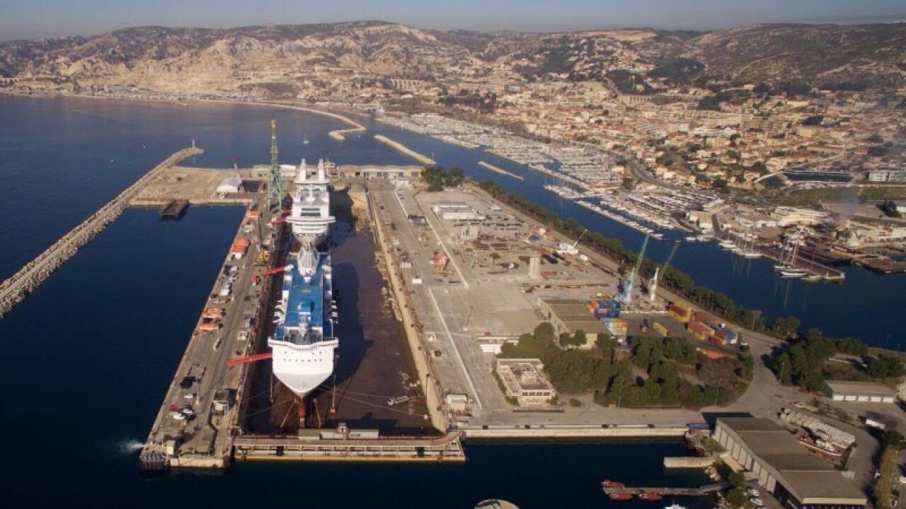 Hubert Palfinger will die Wartung von Containerschiffen umweltfreundlicher machen. 
