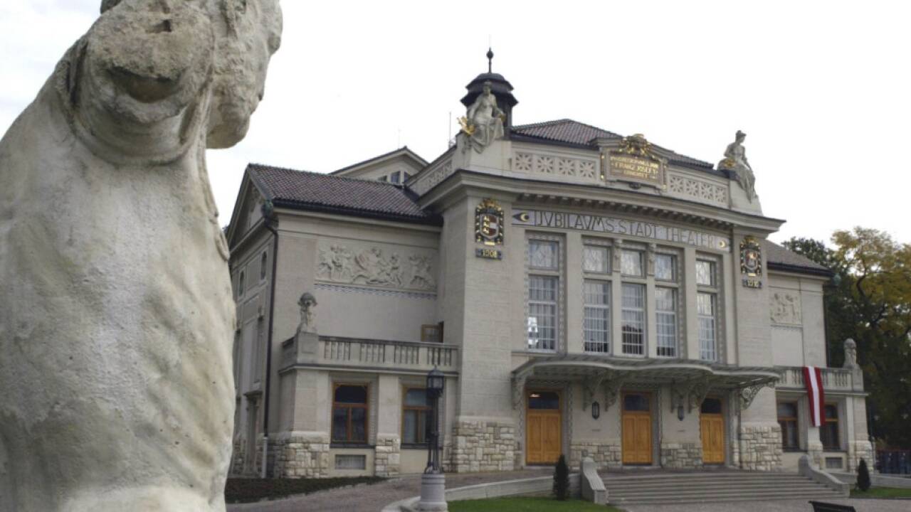 Stadttheater unter deutscher Führung 