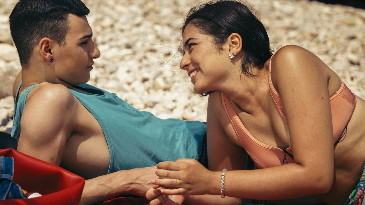 Bilder zum Film „Ein leichtes Mädchen“. 