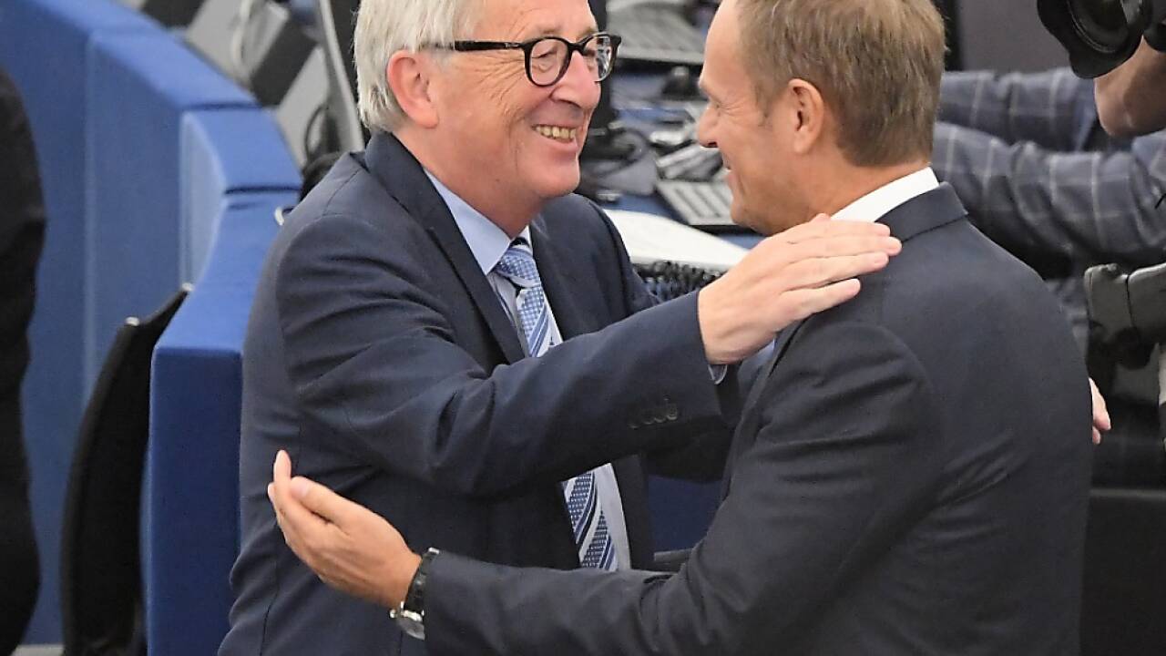 Juncker und Tusk übergeben ihre Ämter an von der Leyen und Michel 