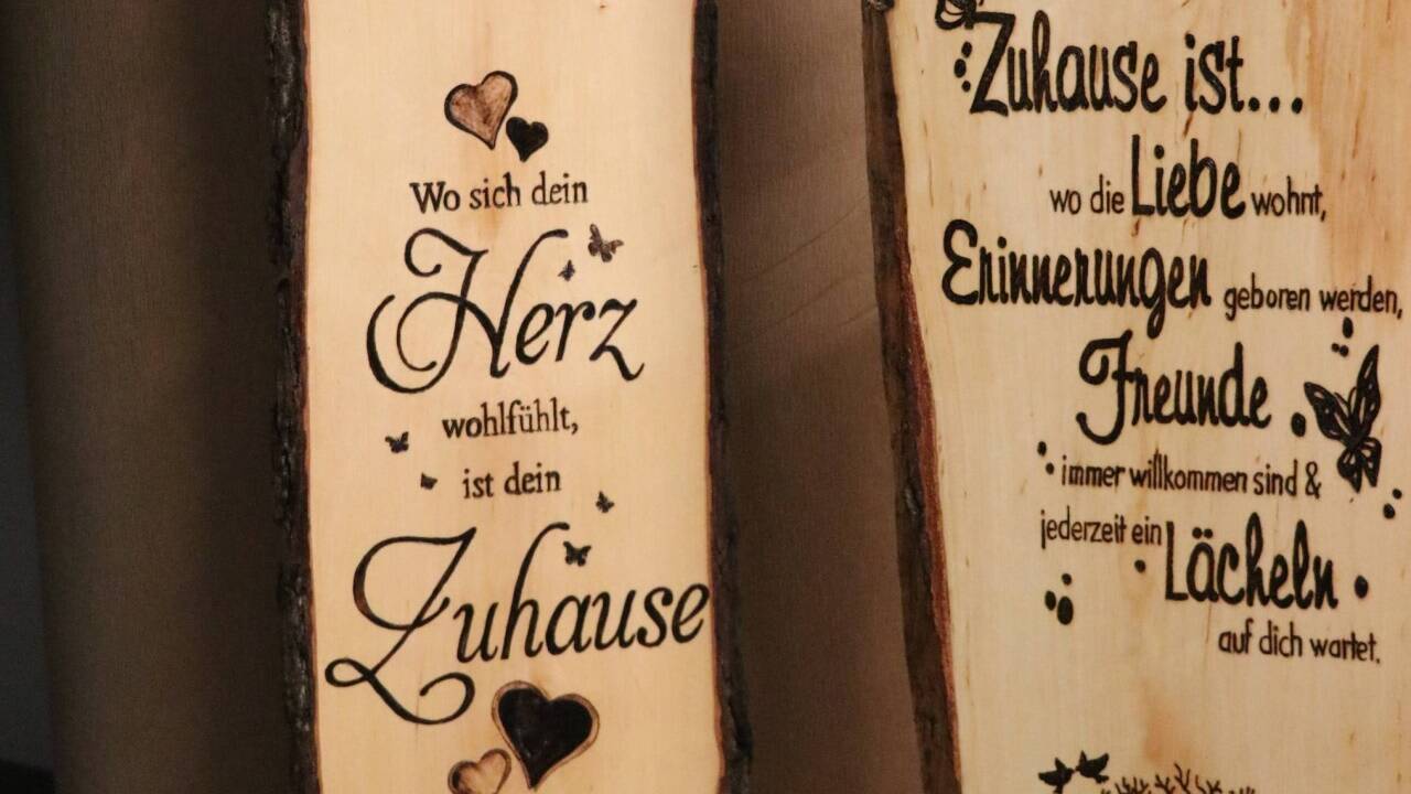 Erzeugnisse aus der Tischlerei. 