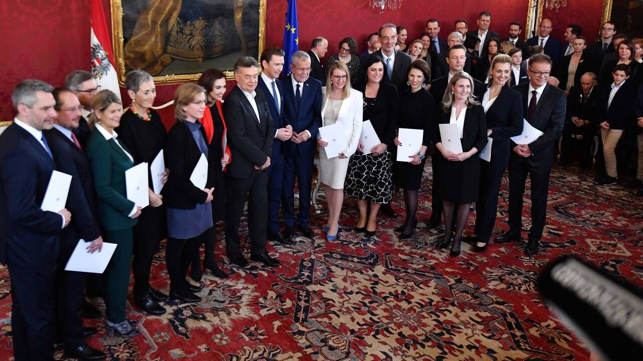 Die neu angelobte türkis-grüne Bundesregierung. 