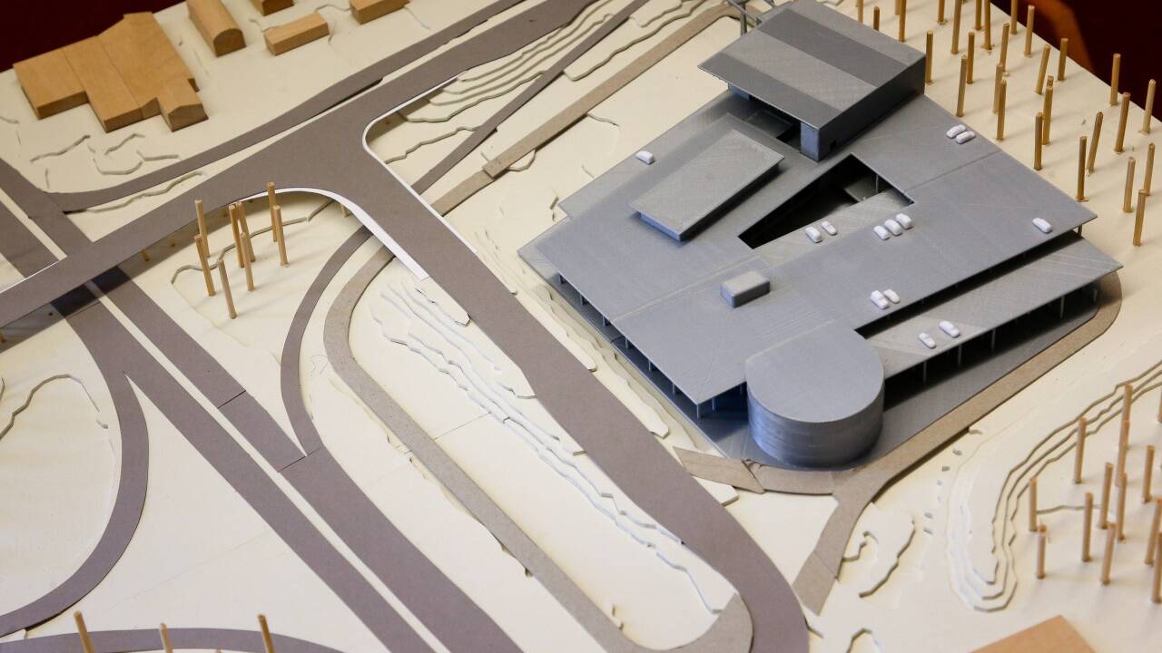Das Parkhaus am Park-&-Ride-Parkplatz Salzburg-Süd.  Das Parkhaus am Park-&-Ride-Parkplatz Salzburg-Süd.