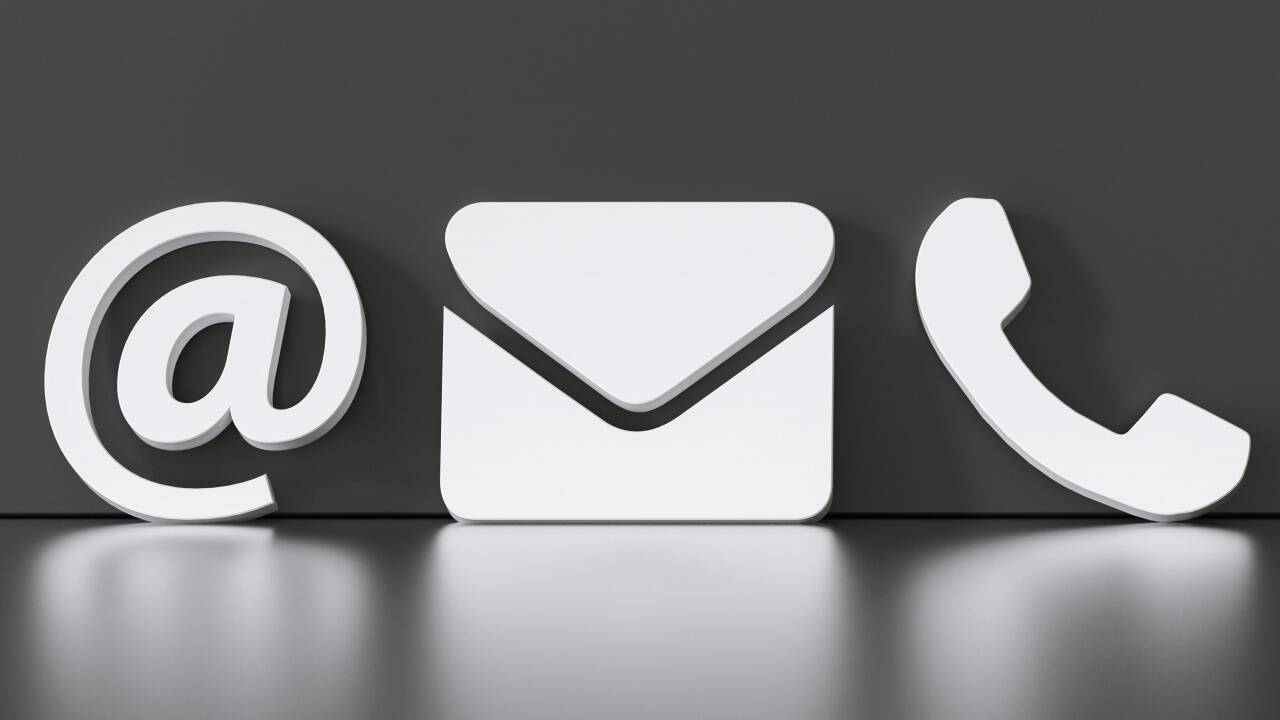 Die Handynummer kann mitgenommen werden, die E-Mail-Adresse nicht. Die Handynummer kann mitgenommen werden, die E-Mail-Adresse nicht.