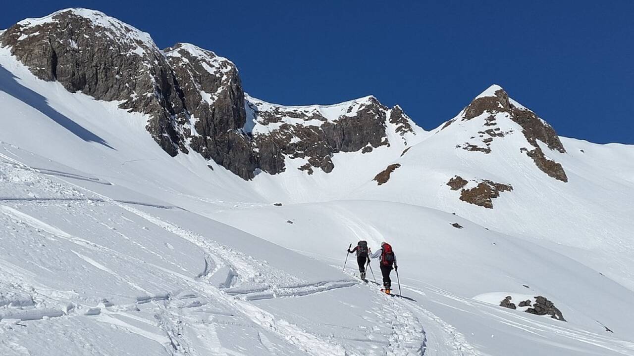 Outdoor-Fitness: Skitourengehen, Langlaufen und Nordic Cruising zählen zu den beliebtesten Ausdauer-Trendsportarten im heurigen Winter.  