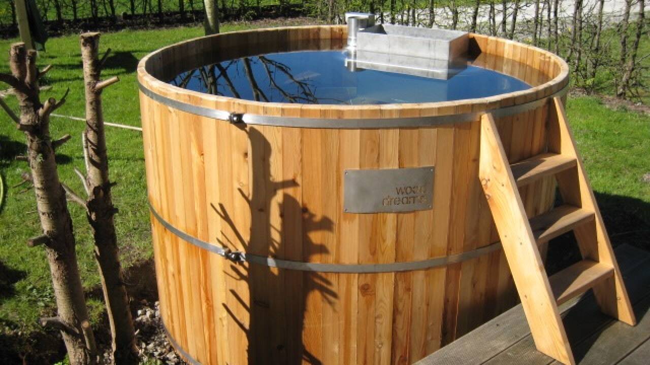 Holz-Jacuzzi von Wooddreams 
