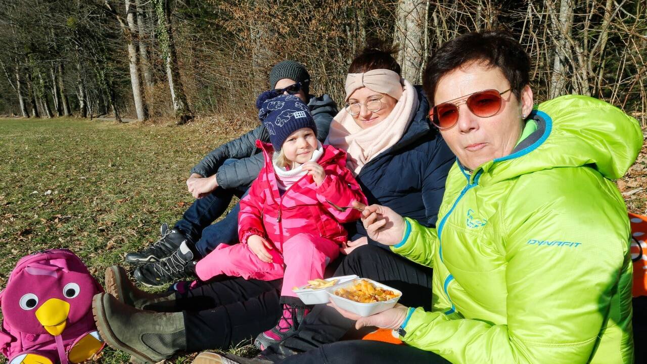 Gerlinde Wintersteller (vorne) mit Julia und Christian Schmalzmaier und Tochter Marlies kamen aus Kuchl. 