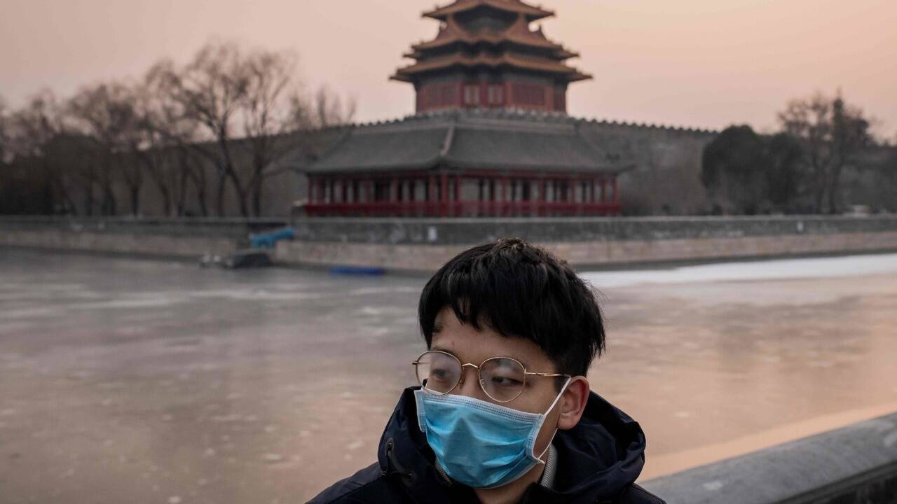 Angesichts der starken Ausbreitung der neuen Lungenkrankheit hat China seine drastischen Maßnahmen am Wochenende deutlich verschärft. 