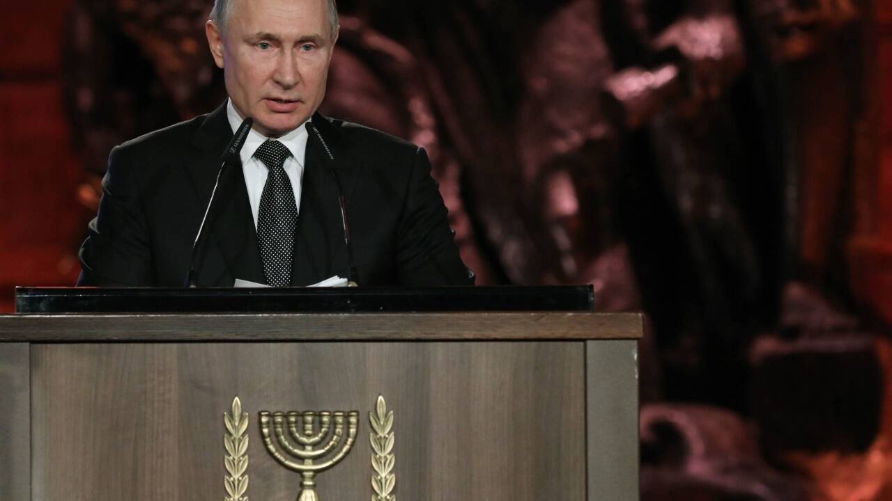 Polens Präsident Andrzej Duda hatte seine Teilnahme am Welt-Holocaust-Forum vergangene Woche in Jerusalem abgesagt, weil Wladimir Putin dort sprach – er selbst aber nicht. Polens Präsident Andrzej Duda hatte seine Teilnahme am Welt-Holocaust-Forum vergangene Woche in Jerusalem abgesagt, weil Wladimir Putin dort sprach – er selbst aber nicht.