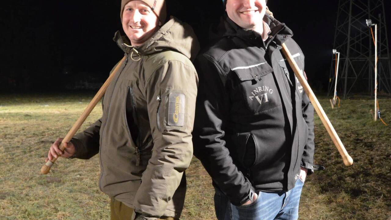 Bernhard Allerberger, Obmann der Siezenheimer Schnalzer, und Martin Seidl, Vorstand der Schnalzer aus Ainring. 