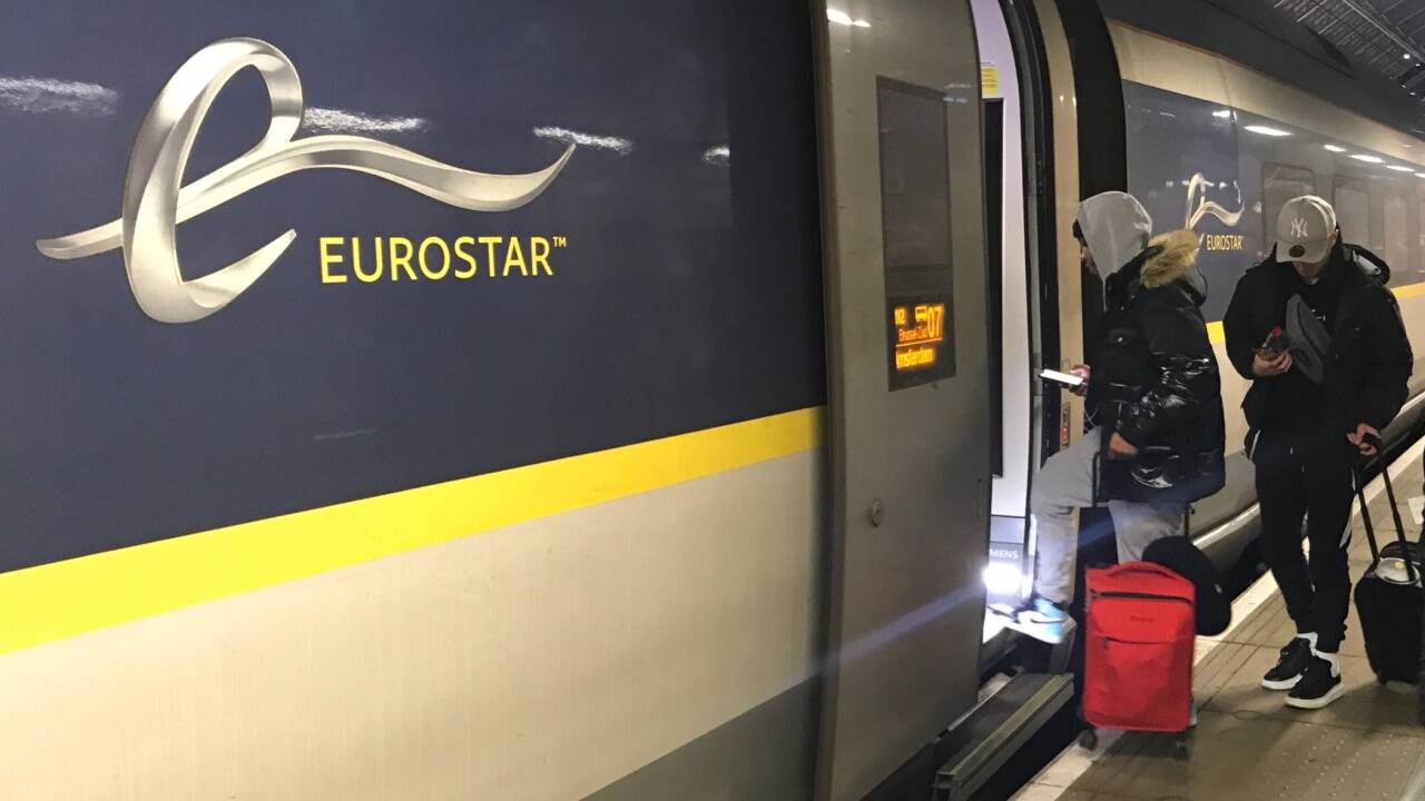 Der Eurostar verbindet London und den Kontinent. Der Eurostar verbindet London und den Kontinent.