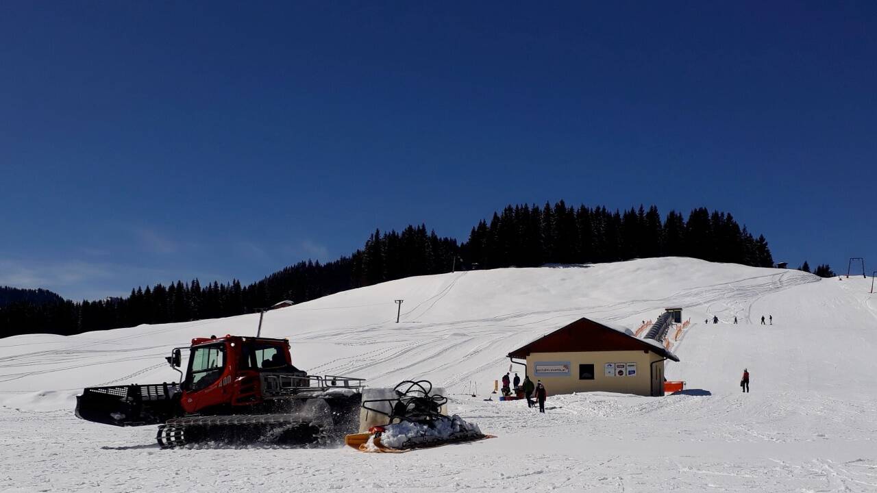 Blick ins kleine Skigebiet Postalm.  