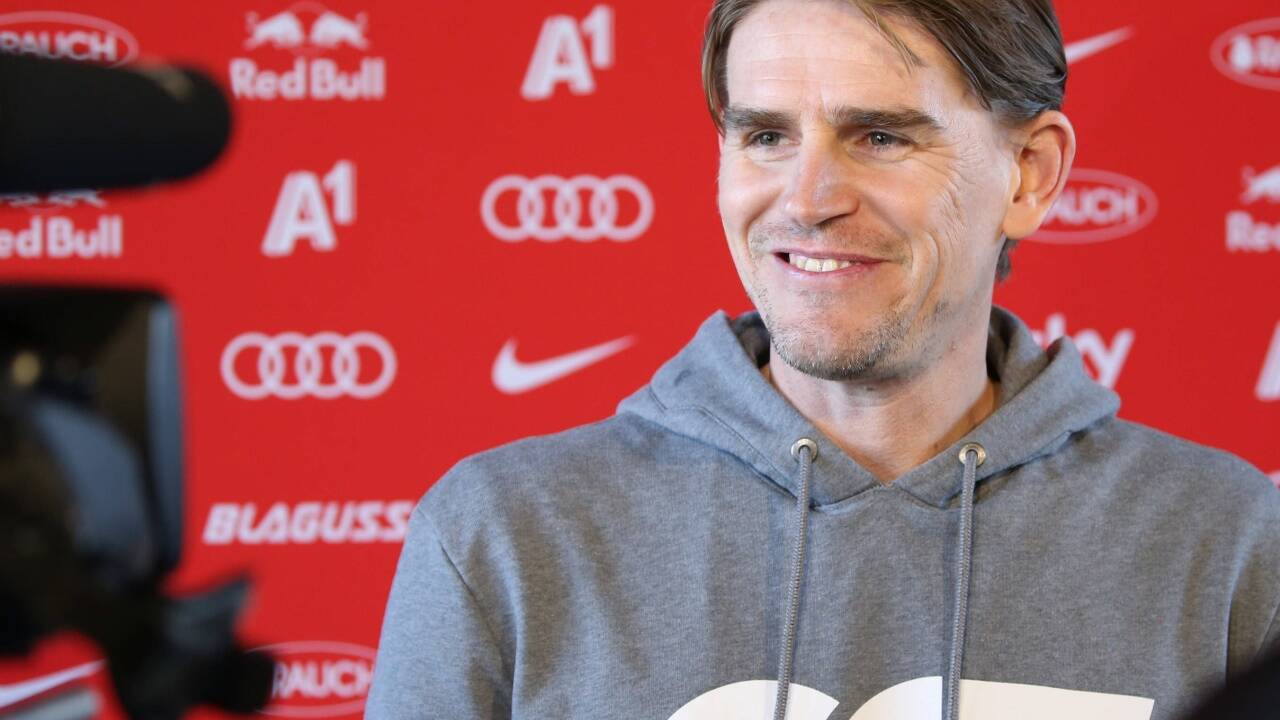 Salzburgs Sportdirektor Christoph Freund erwartet gegen Frankfurt intensive Duelle.  