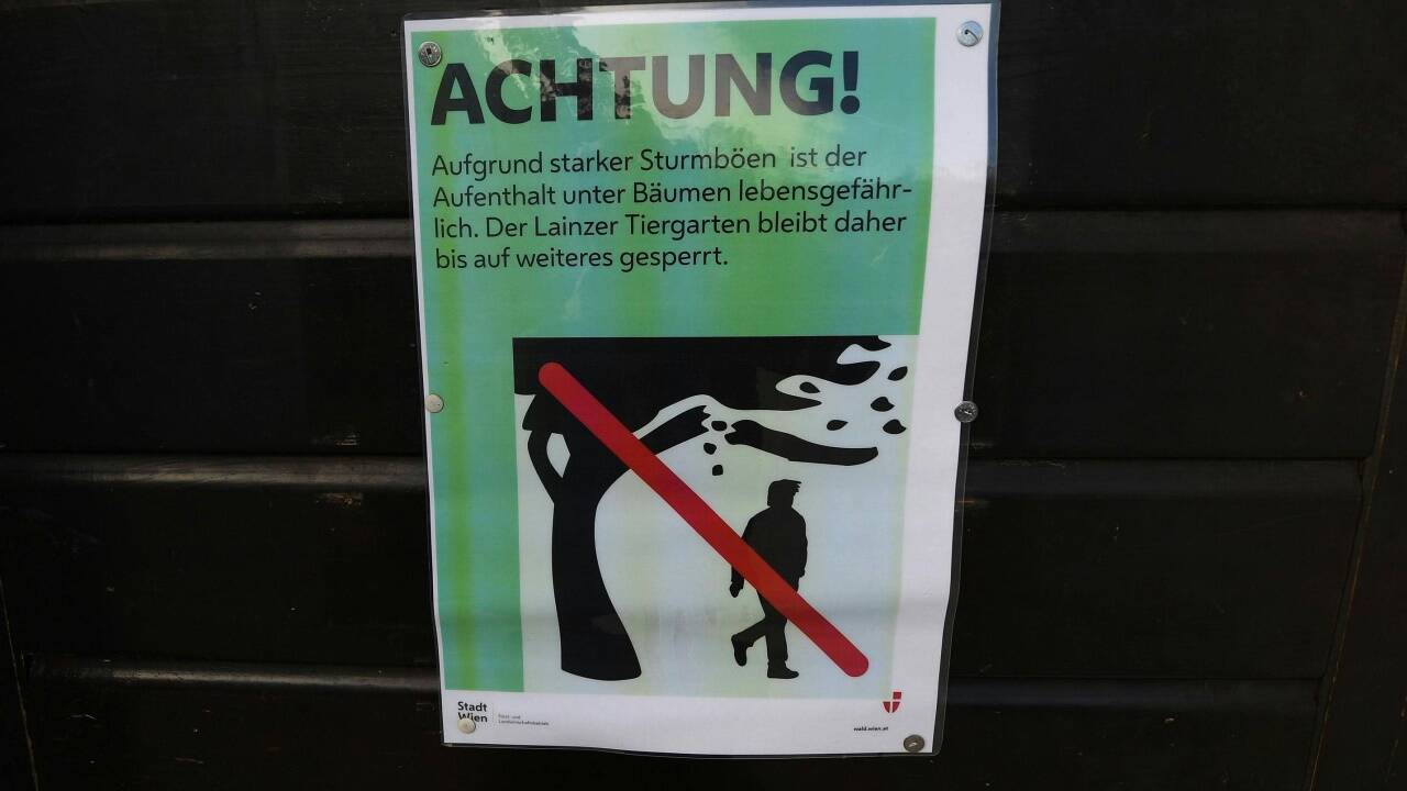 Wegen des Sturmtiefs wurden zahlreiche Parks in Wien gesperrt.  