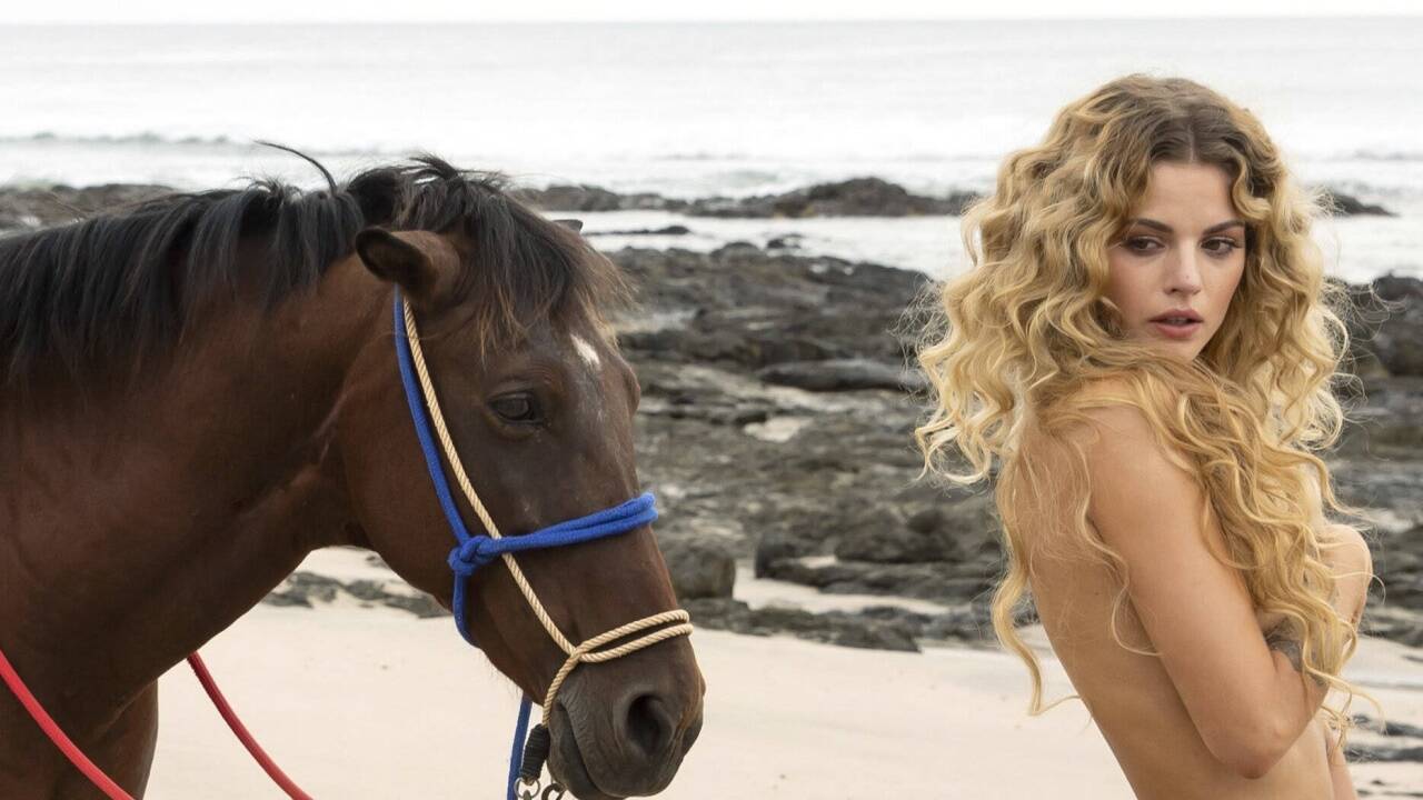 Sehen so Männerträume aus? Nacktshooting bei „Germany’ next Topmodel“. Sehen so Männerträume aus? Nacktshooting bei „Germany’ next Topmodel“.