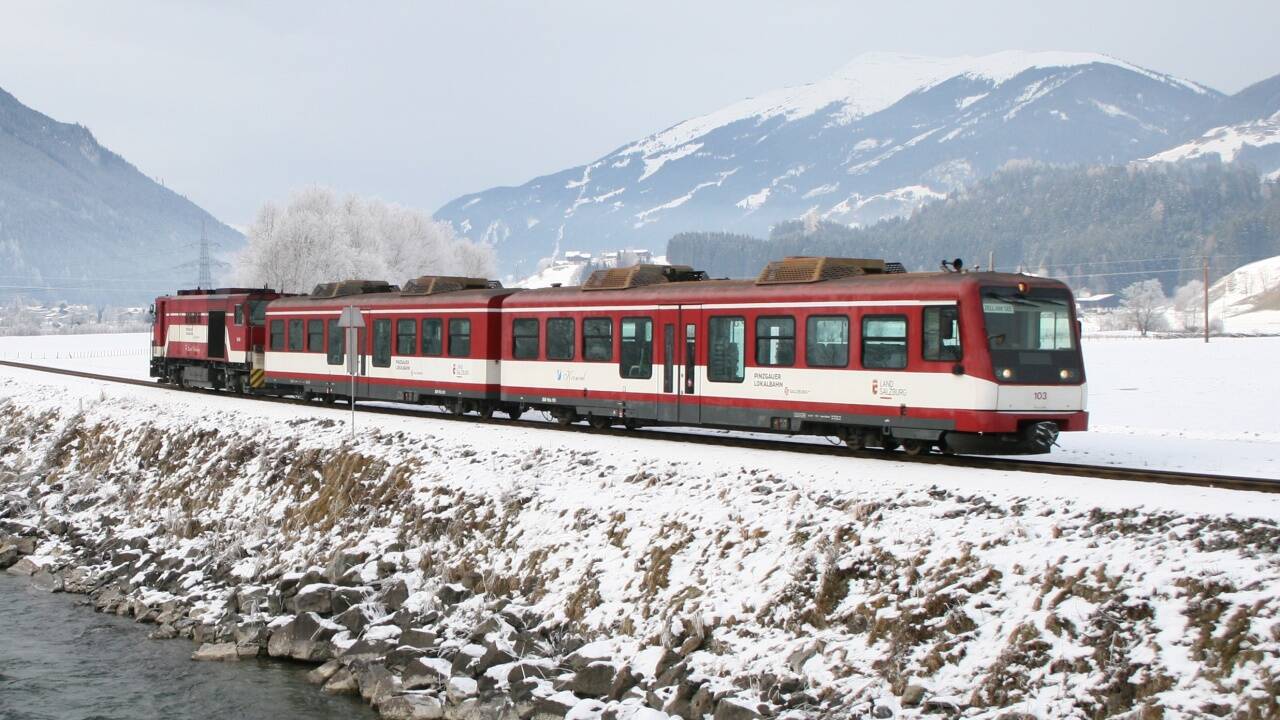 Züge fuhren Samstag Abend zum Glück keine mehr. Züge fuhren Samstag Abend zum Glück keine mehr.