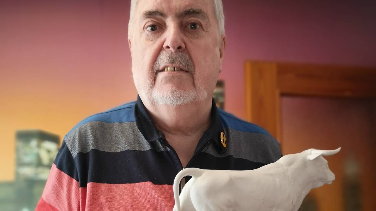 Siegfried Filippi mit dem „Stier der Hohensalzburg“.  