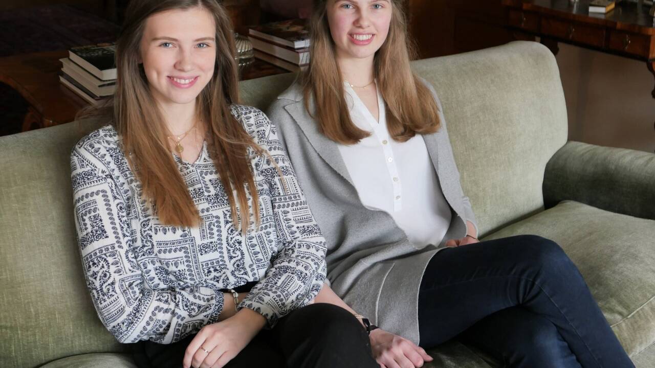 Ladislaya und Eleonora Auersperg.  