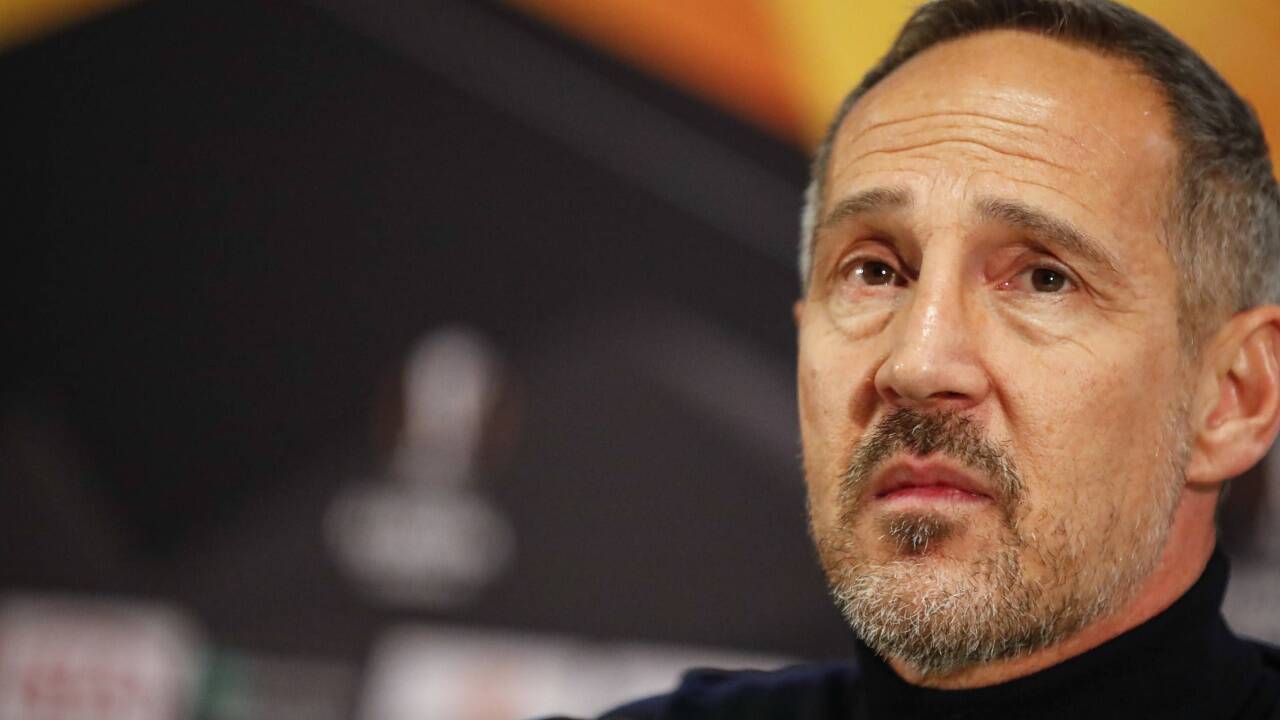 Frankfurt-Trainer Adi Hütter darf in Salzburg auf eine große Unterstützung der eigenen Fans hoffen. Aber wie viele kommen wirklich? 