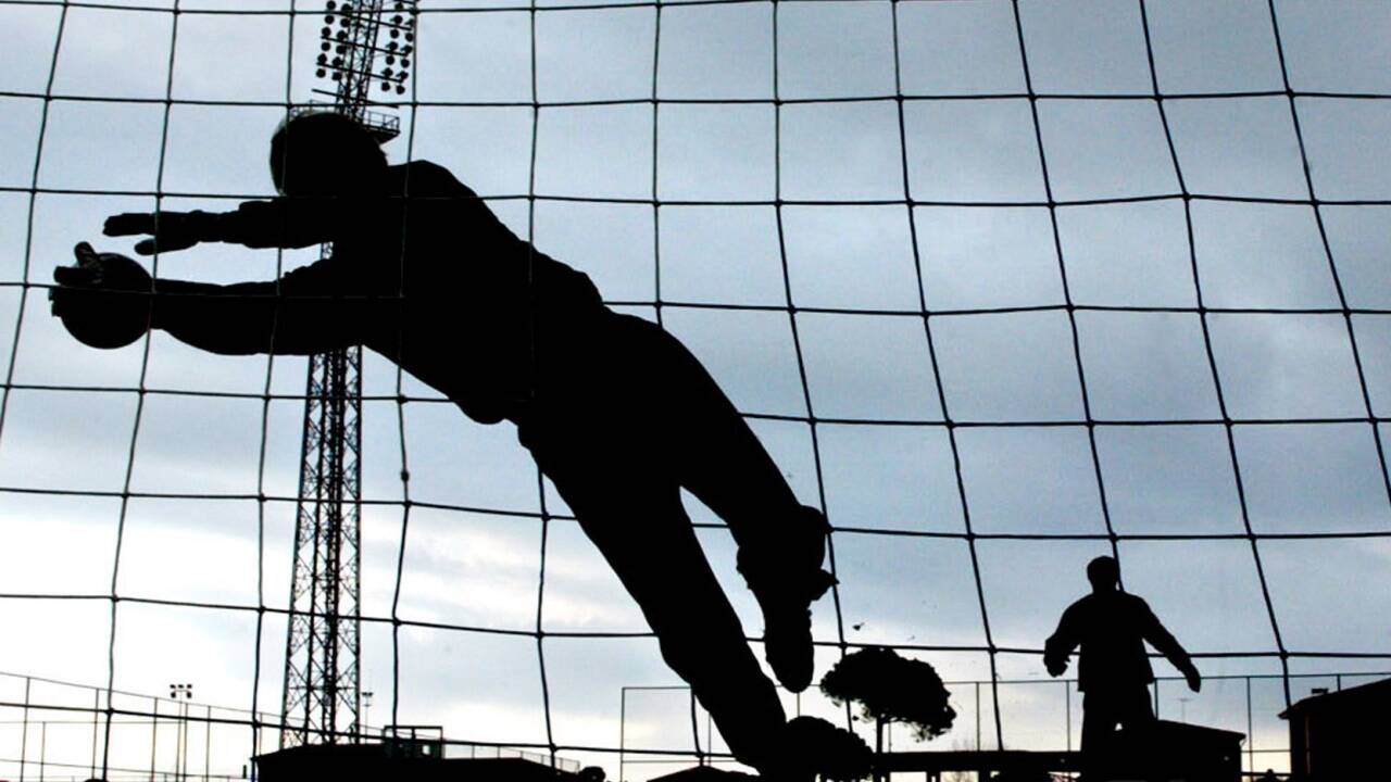 Dubiose Geschäfte im Fußball. 