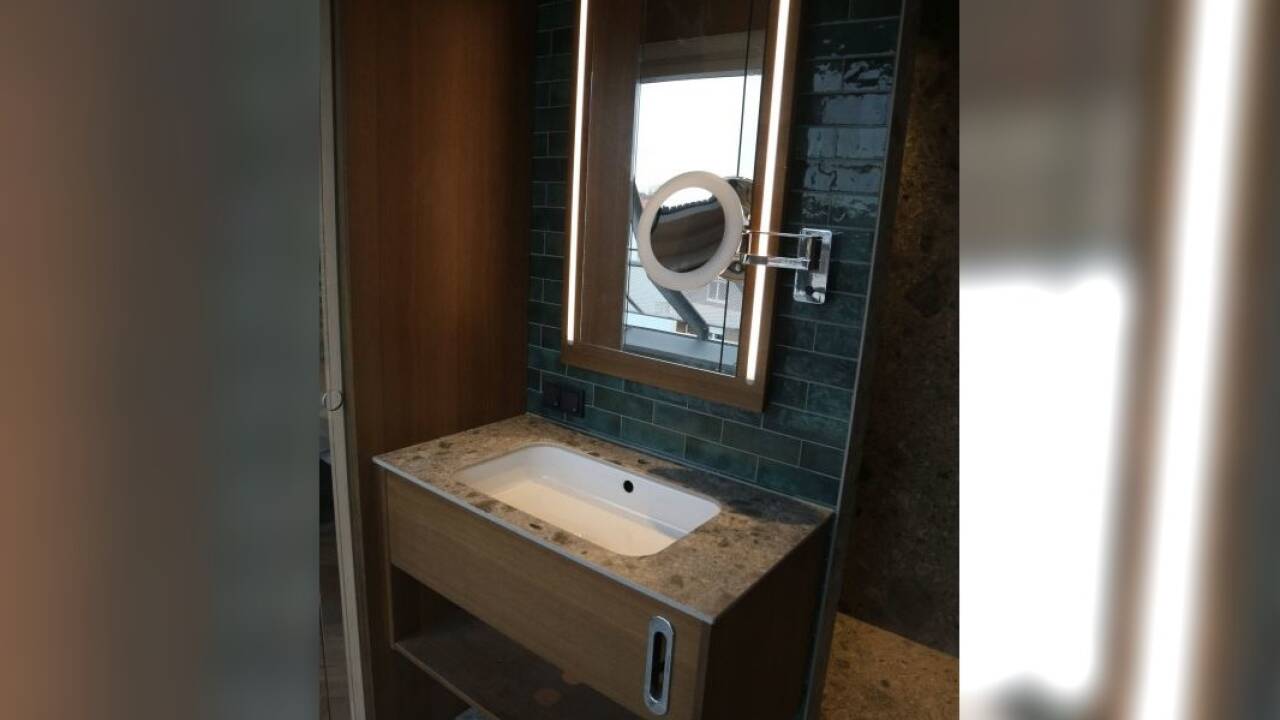 So sehen die Badezimmer der Rooftop-Zimmer aus. 