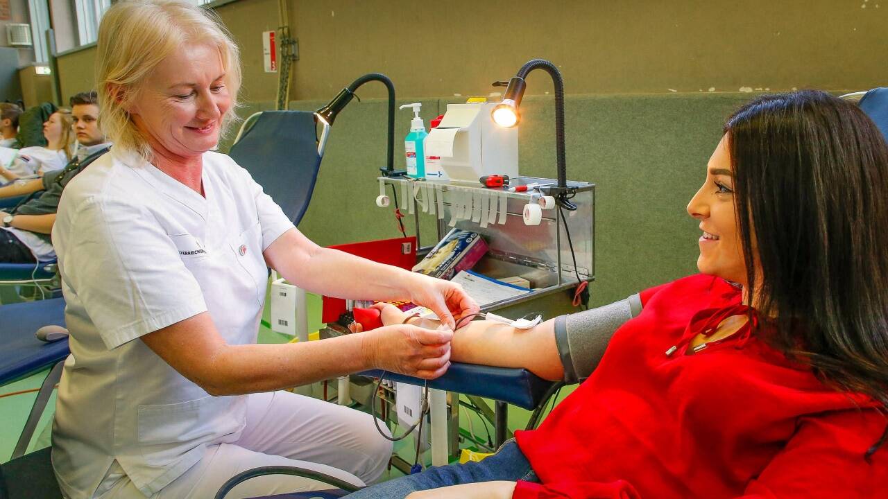 Für Blutspenden darf man das Haus verlassen SN.at