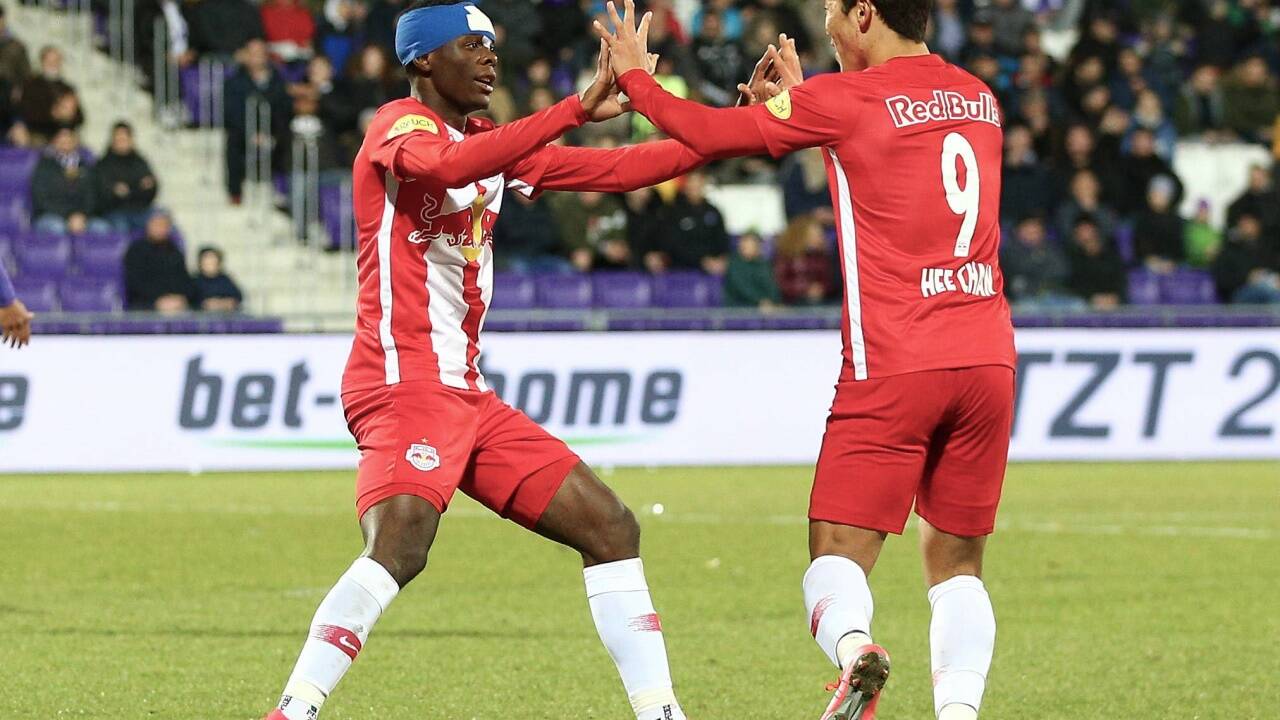 Stehen zur Wahl als Spieler des Monats März: Patson Daka (l.) und Hee-Chan Hwang. Stehen zur Wahl als Spieler des Monats März: Patson Daka (l.) und Hee-Chan Hwang.