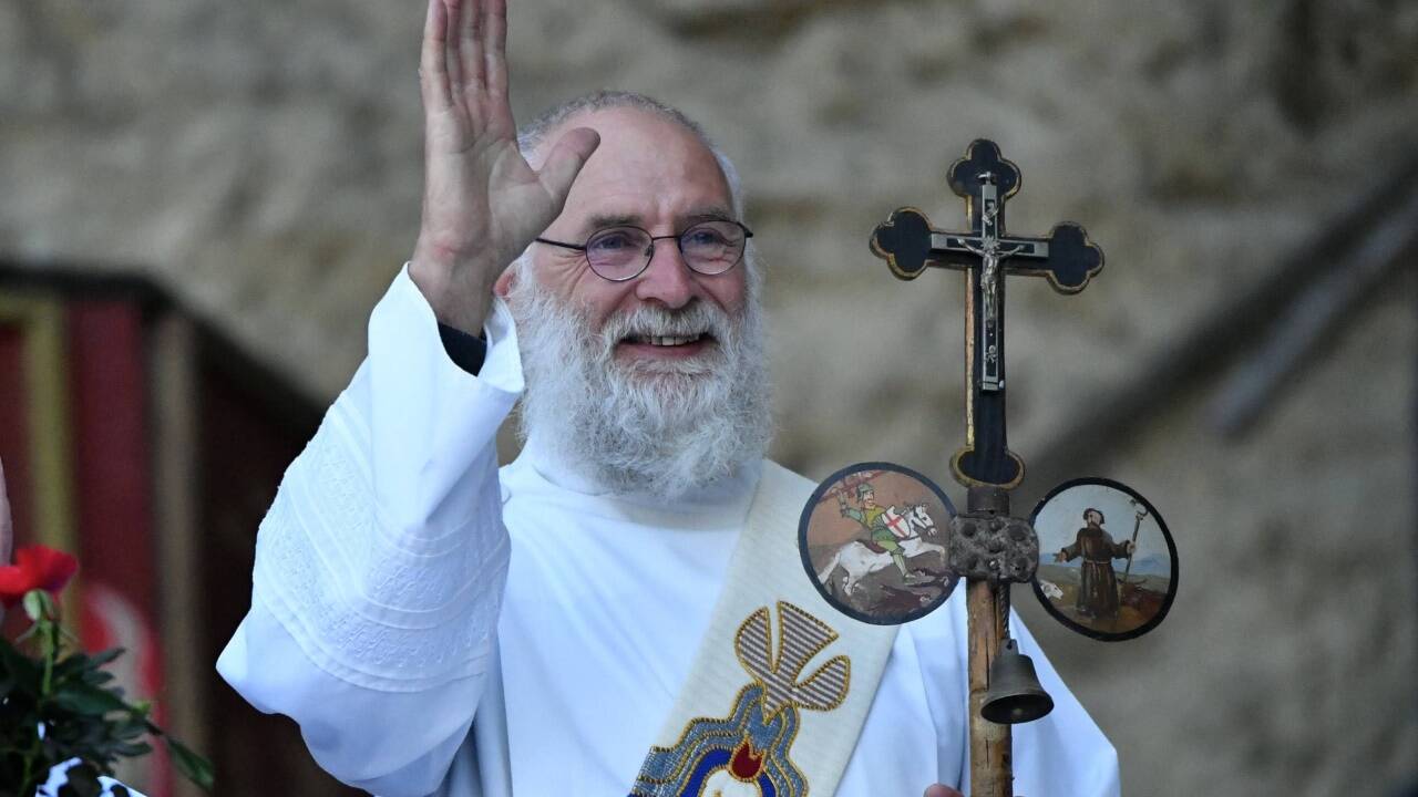 Der letzte Eremit, der Belgier Stan Vanuytrecht, hat beschlossen, nicht mehr zurückzukehren. 