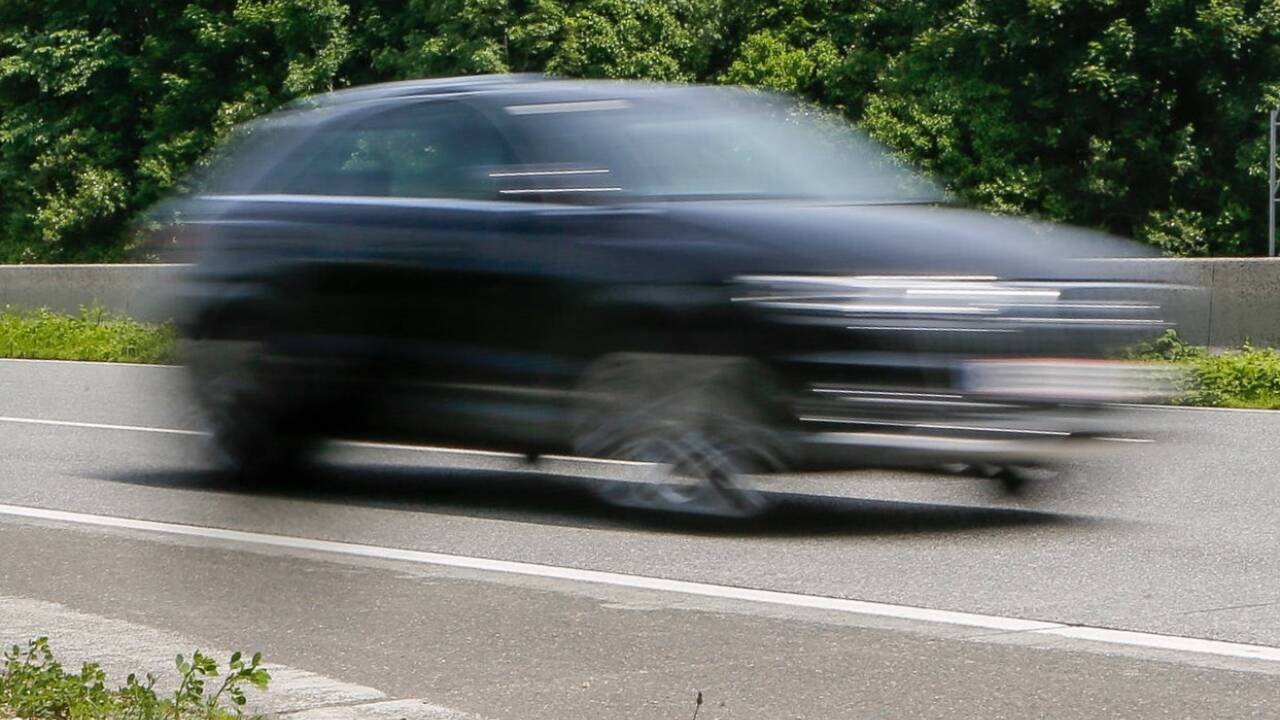 Zu schnell unterwegs - das wird teuer (Symbolbild). 