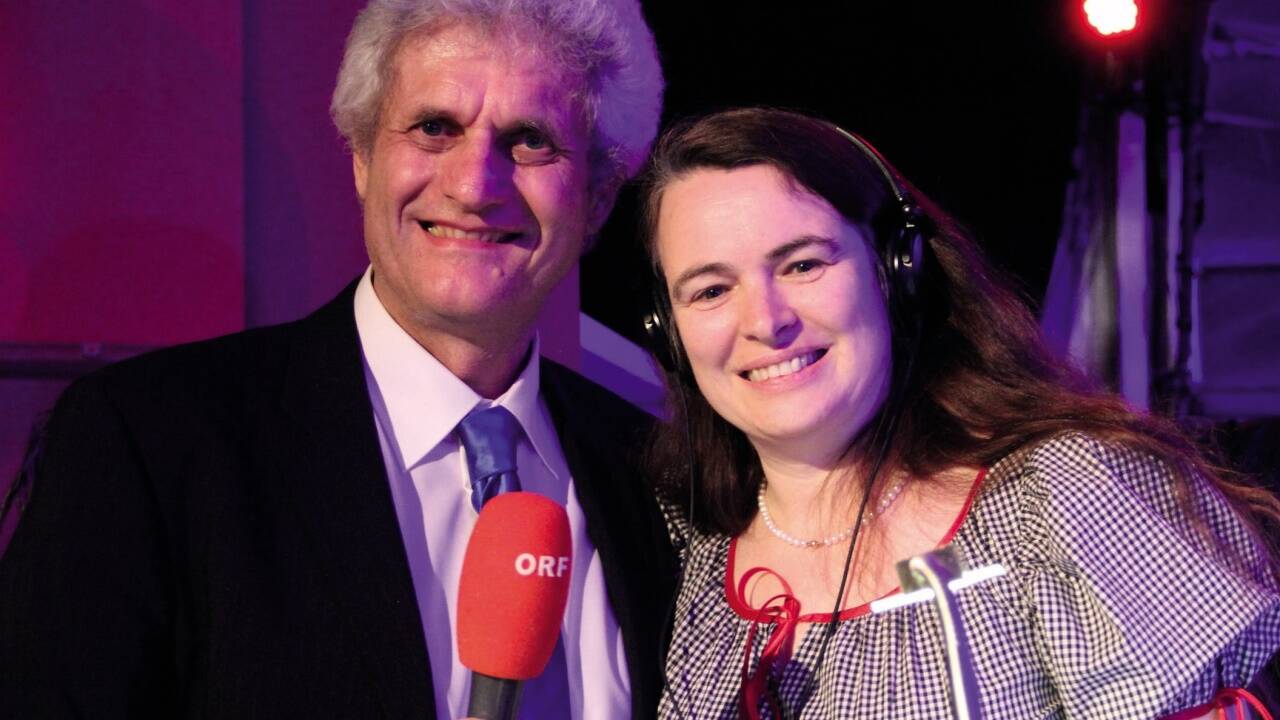 Reinhard Pirnbacher und seine Frau Edith Schiller machen weiter. Reinhard Pirnbacher und seine Frau Edith Schiller machen weiter.