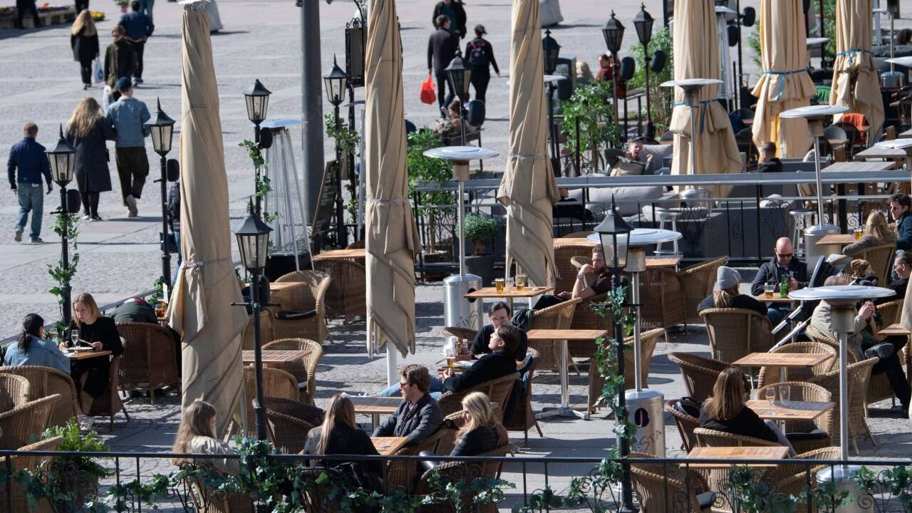In Stockholm ähnelt das Leben nach wie vor der Vor-Corona-Zeit. 