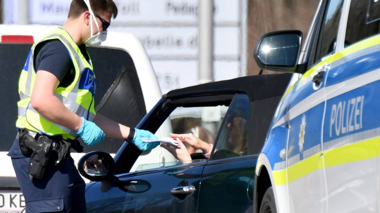 Nicht nur am Walserberg, sondern speziell an den kleineren Grenzübergängen sorgen die Sperren für viel Ärger. Nicht nur am Walserberg, sondern speziell an den kleineren Grenzübergängen sorgen die Sperren für viel Ärger.