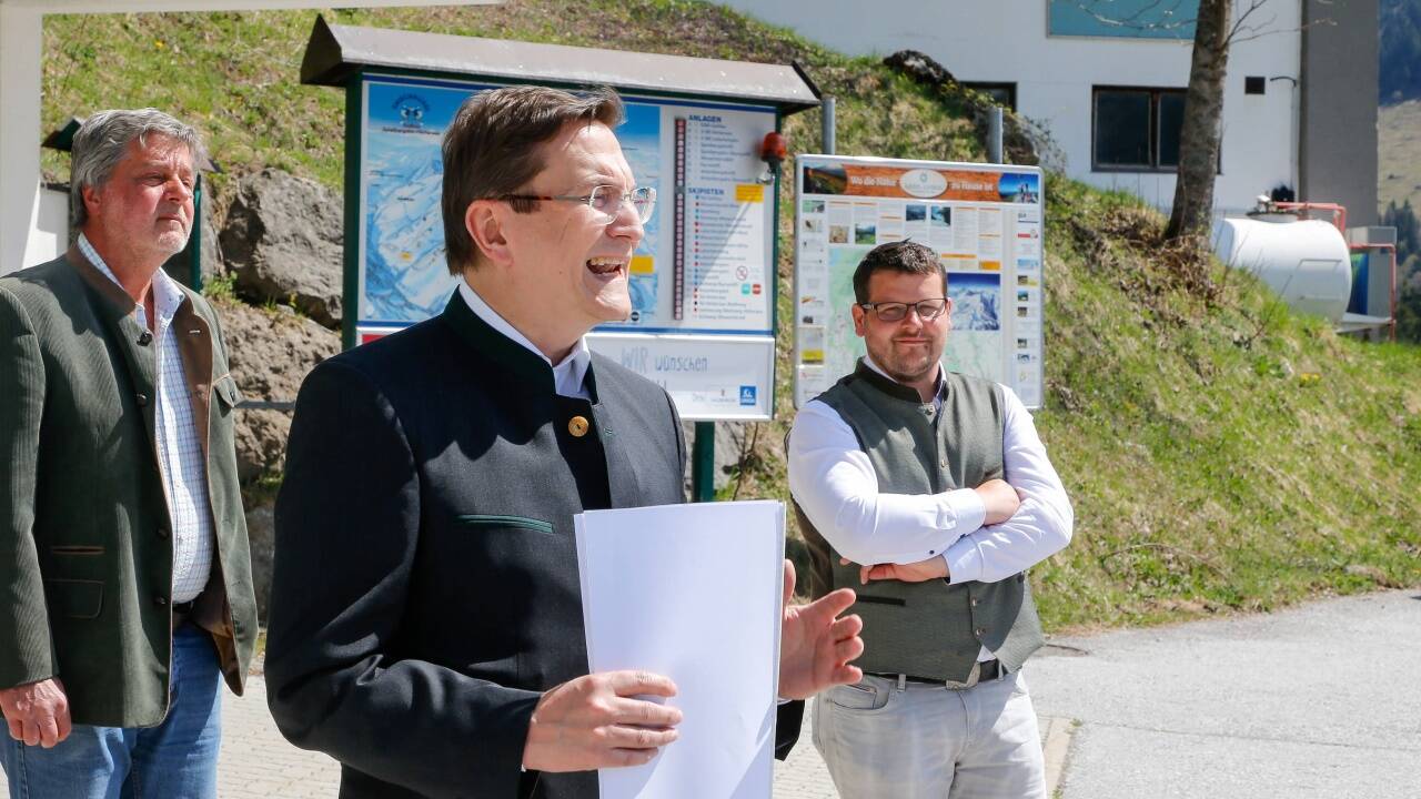 Die künftigen Eigentümer des Skigebiets Gaißau-Hintersee – Berthold Lindner und Bernhard Eisl – präsentierten am Freitag ihre Pläne. 
