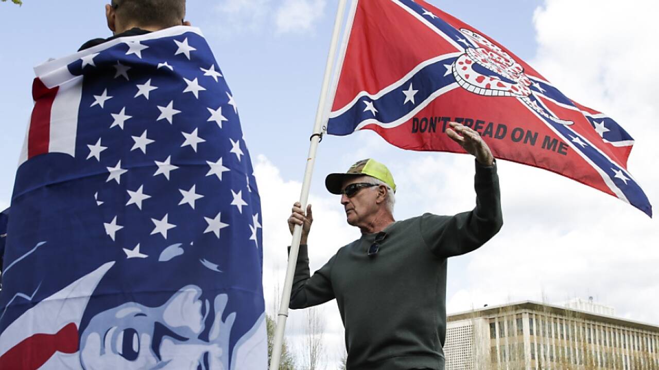 Proteste gegen Corona-Ma§nahmen in den USA 
