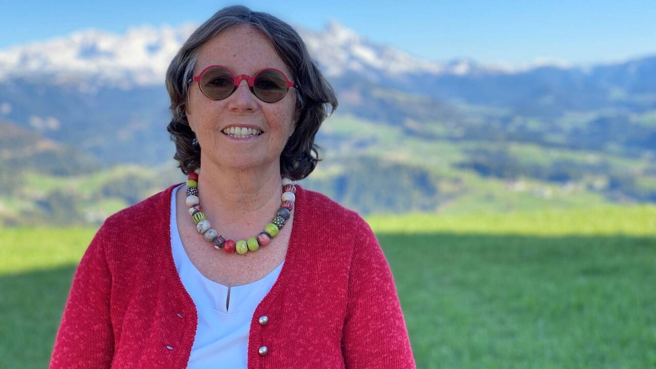 Renée Schroeder hat von ihrem Leierhof in Abtenau einen grandiosen Ausblick.  