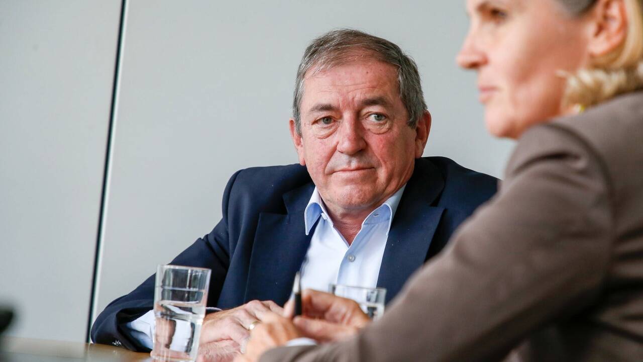Ex-Bürgermeister Heinz Schaden geht nicht leer aus. 