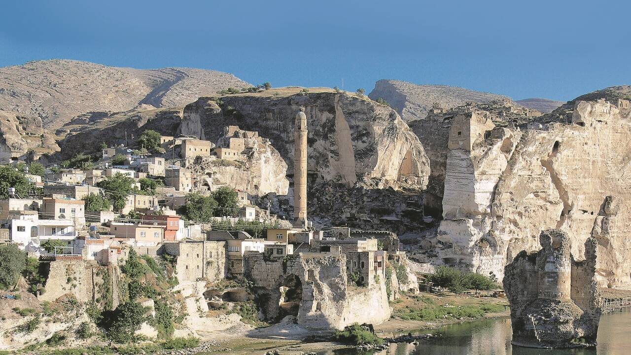 Nach dem Bau des Ilisu-Staudamms versinkt das malerisch gelegene Dorf Hasankeyf bis Jahresende im gestauten Tigris. 
