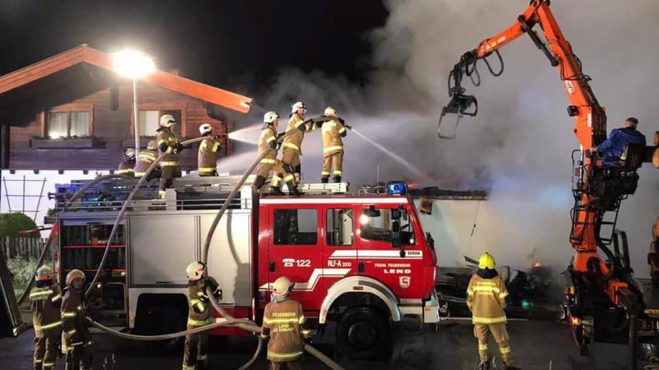 In Taxenbach kam es zum Großbrand. Neben weiteren Löschzügen waren Kräfte der Feuerwehr Lend im Einsatz. 