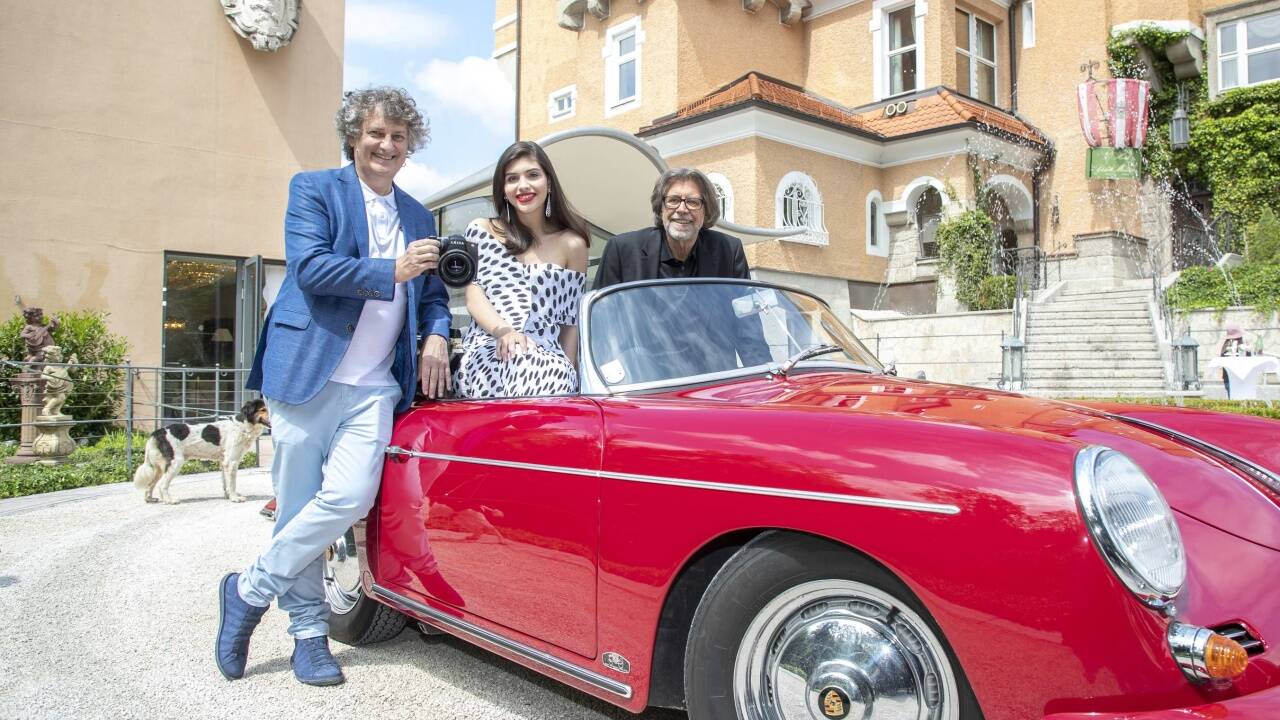 Jean-Jacques Karatchian (Leica), Model Federica und Leo Fellinger (Mooncity, Porsche Holding).  